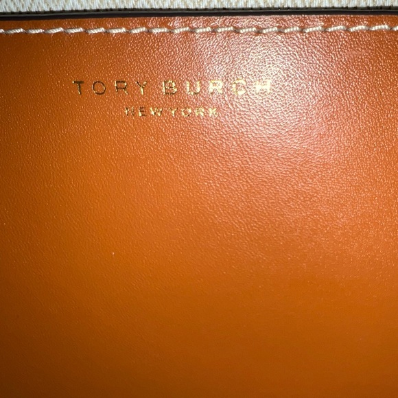 Tory Burch Miller Bucket Bag - Picture 4 of 7